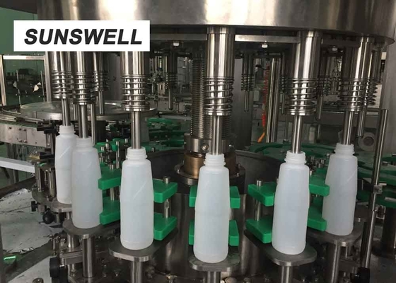 SS304  Material Beverage Filling Equipment  Especially For PE Bottles Dairy And Juice