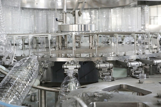 Automatic Rotary PET Bottle Mineral Pure Water Filling Machine 500ml  For Bottling Plant