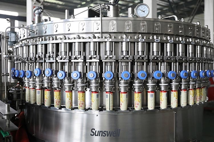 12000 Cans Per Hour Roboticized Carbonated Drink Filling Machine Bottle Filler