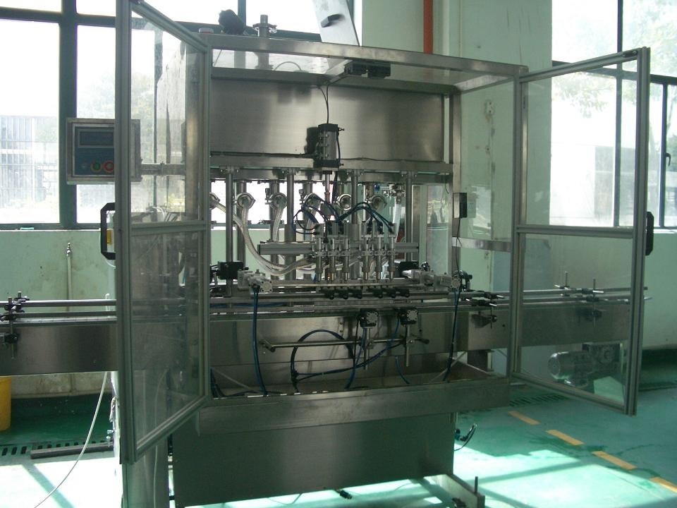 Automatic Liquid  Piston Filling Machine for Bottling of cosmetics, food, thick cream, oil