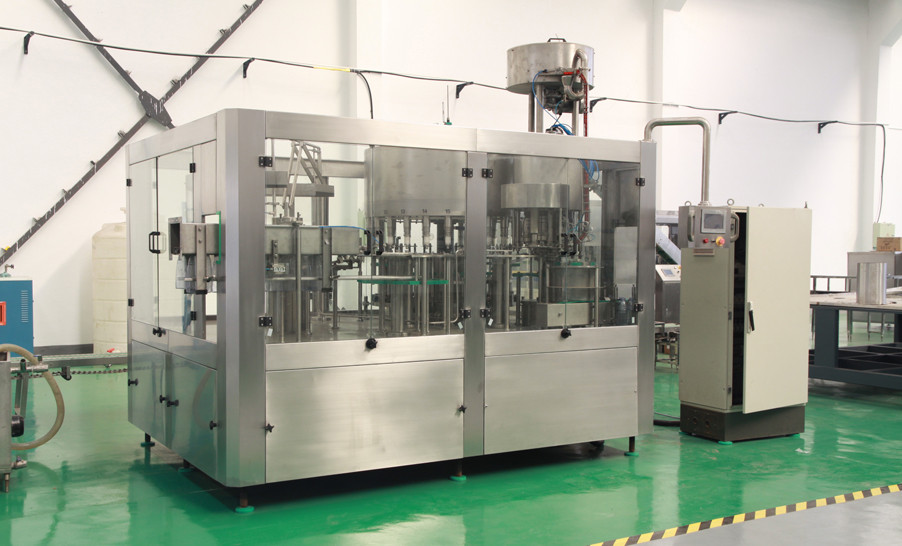 Pet Bottled Juice Filling Machine Automatic For Apple / Orange Juice Plant