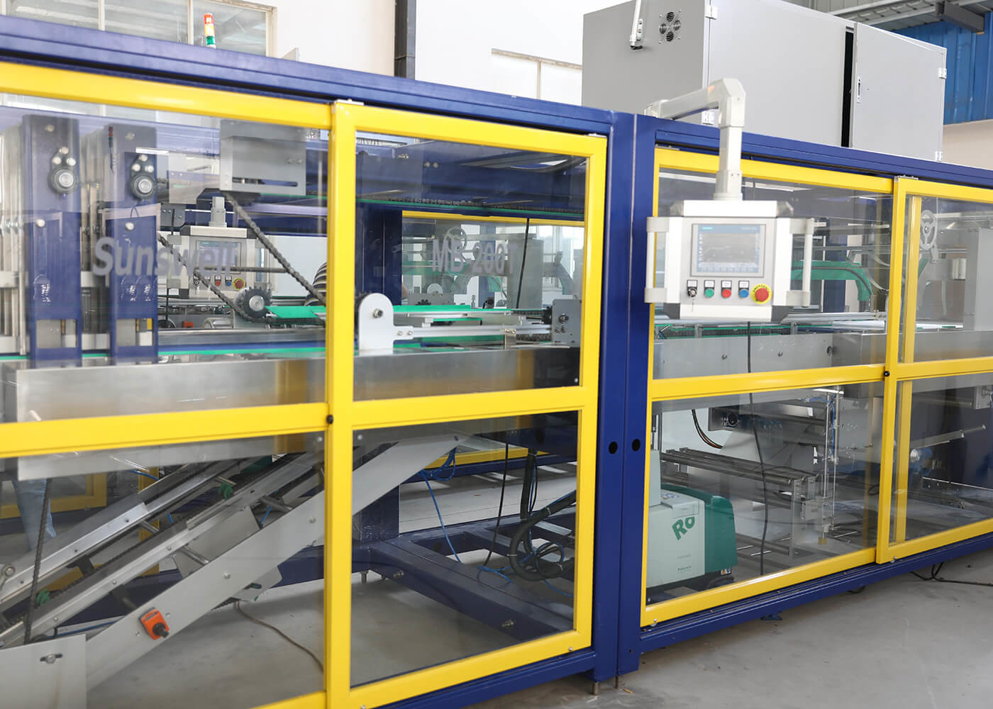 Automatic Wrapper Packing Machine Stretch Heat Shrinkable Bottling Wrapping Tunnel