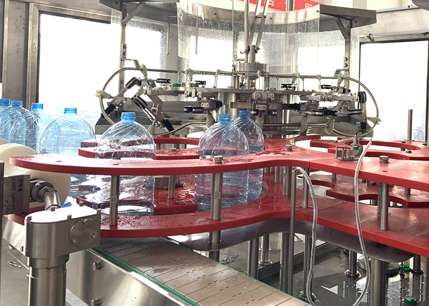 High Speed Bottled Water Production Line , Rinsing Filling And Capping Machine