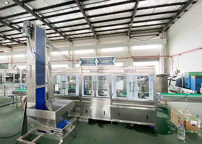 4L PLC Control Mineral Water Bottling Machine Non Carbonated