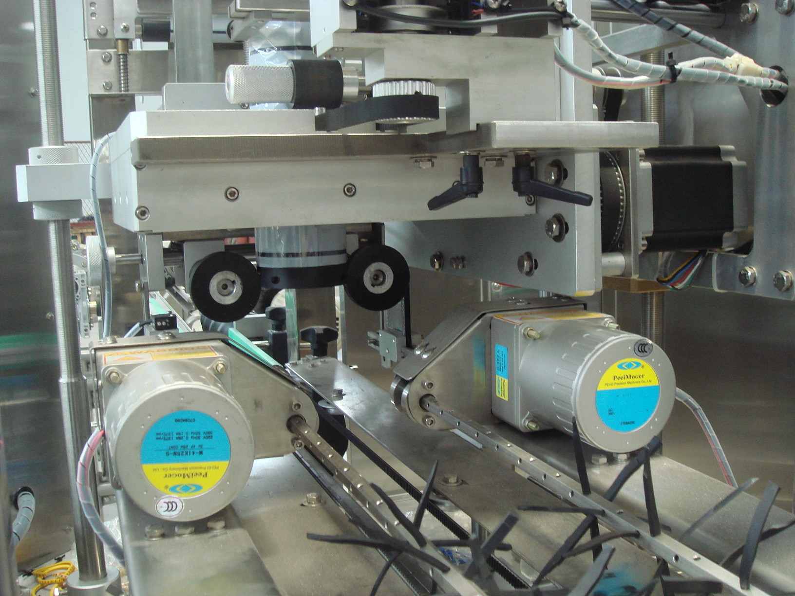 Round Bottle auto label shrink sleeve labeling machine stainless steel AC 3 phase
